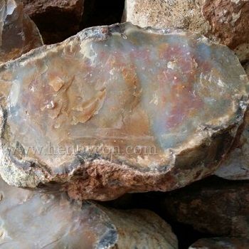 chalcedony agate