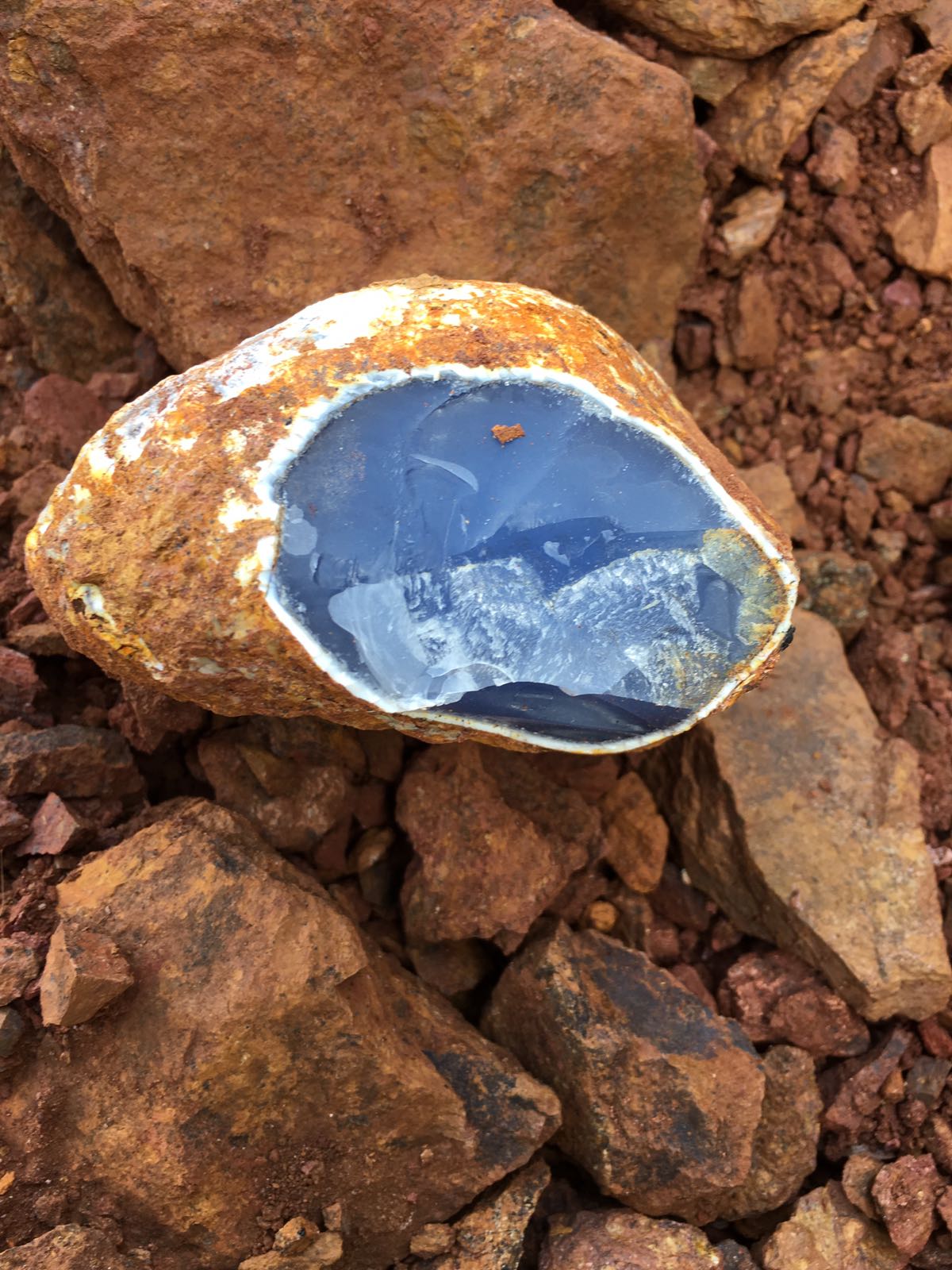 blue chalcedony rough